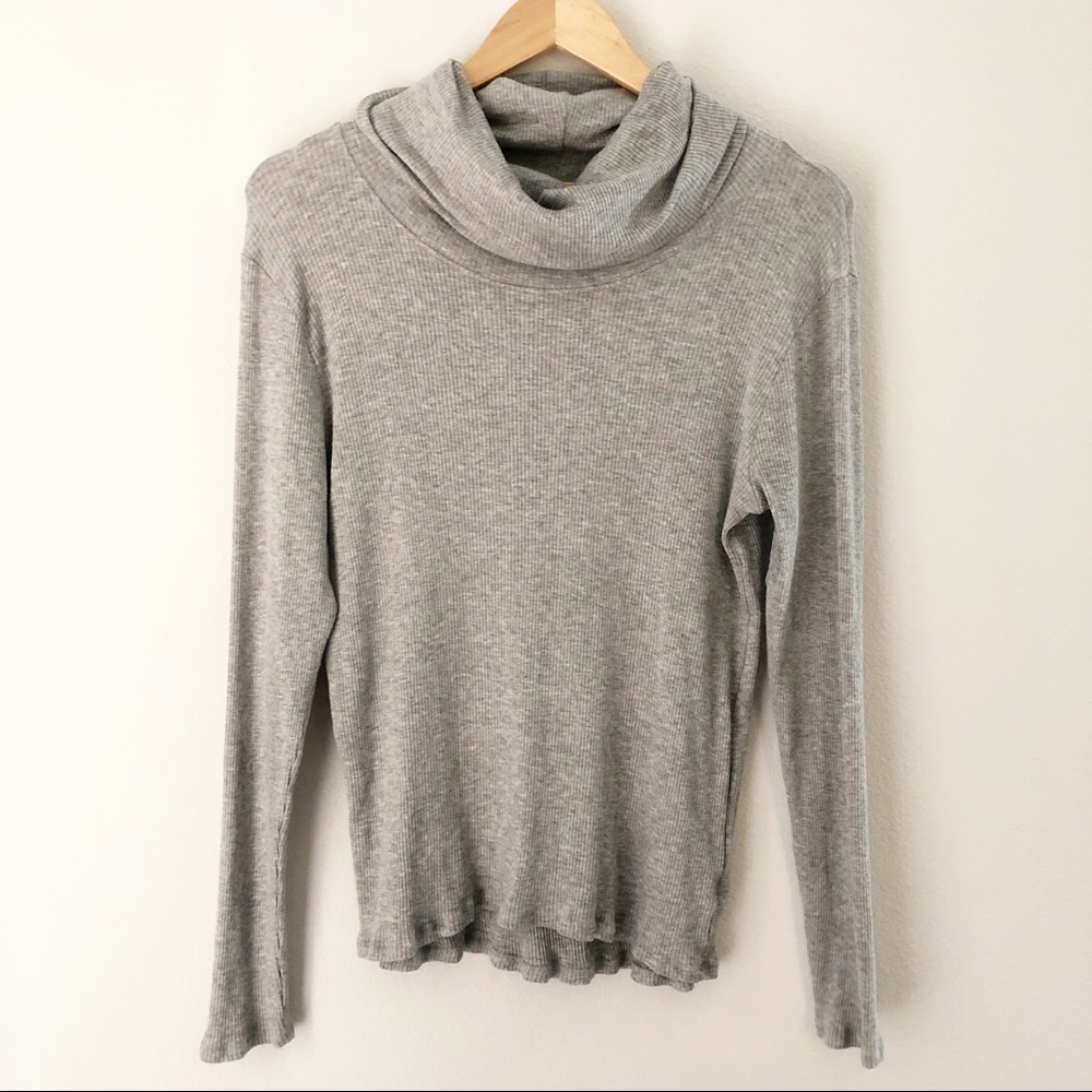 Treasure & Bond Gray Ribbed Turtleneck Sweater M
